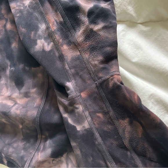 Lululemon Align Shorts 8” - Picture 2 of 4